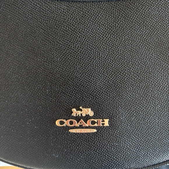 Aria Shoulder Bag - Picture 14 of 15